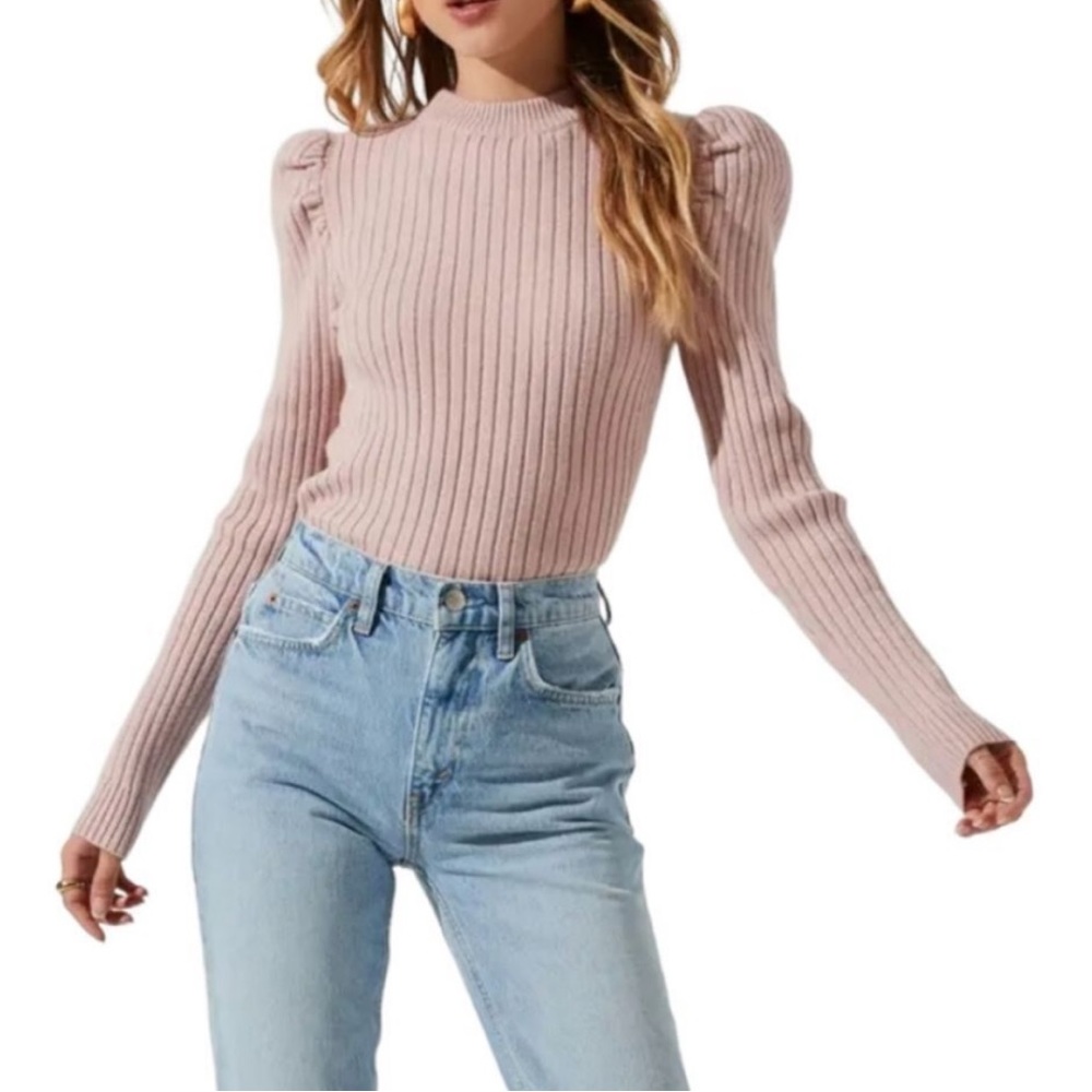Back Cutout Sweater- ASTR the label